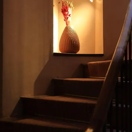 Cuq En Terrasses B&B