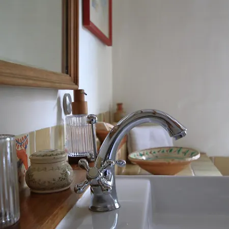 Couette-café Cuq En Terrasses 4*